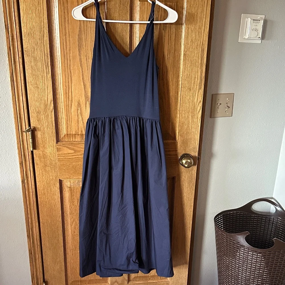 Rails - Franca Navy Sleeveless V-Neck Midi Dress - Picture 4 of 4